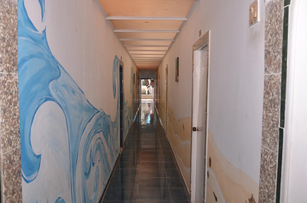 Hotel Vargas Airport Cartagena Екстериор снимка